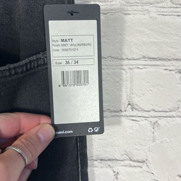 MAVI Men's Size 36/34 Matt Relaxed Straight  Leg Jeans Grey Williamsburg NEW - Picture 3 of 13